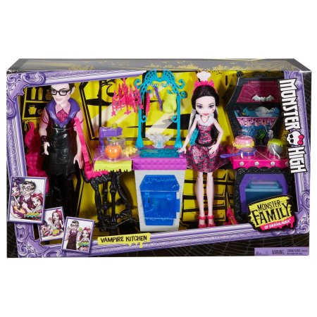 Coffret de jeu Monster High Monster Family Vampire Kitchen et lot de 2 poupées